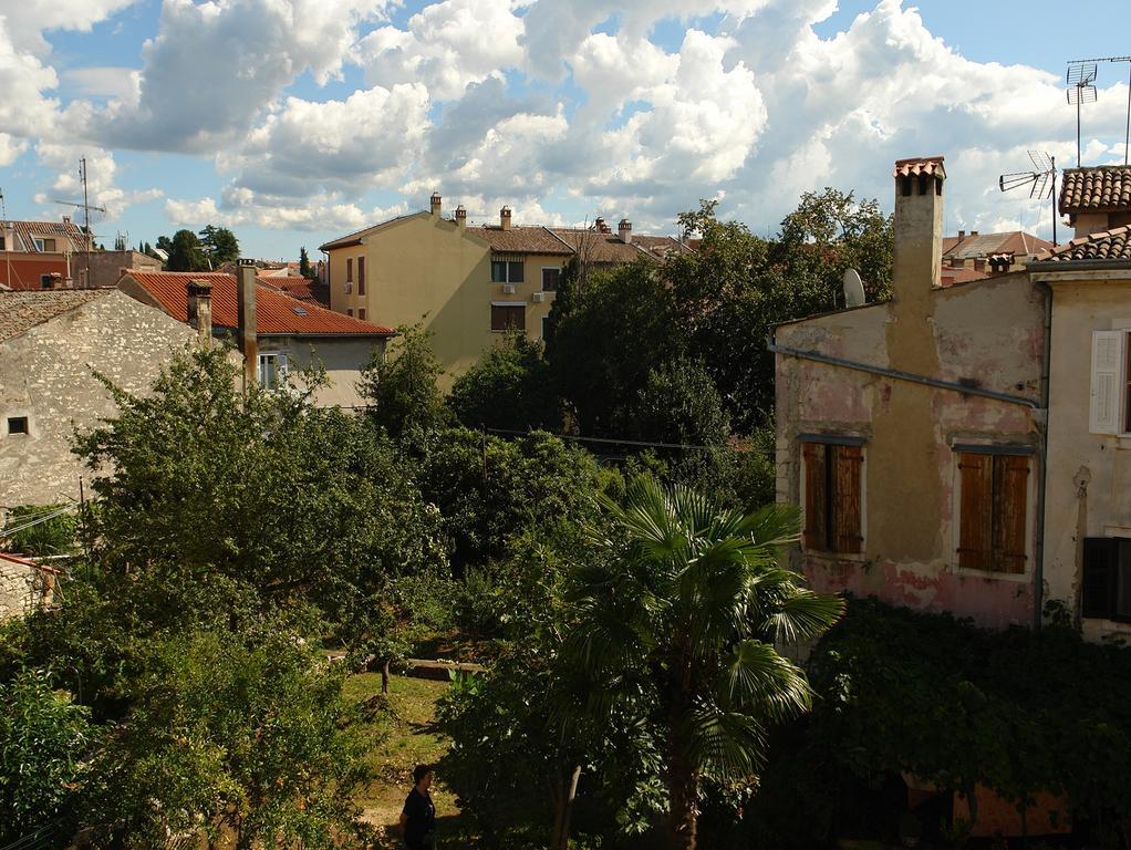 Guest House Marta Rovinj Exterior foto